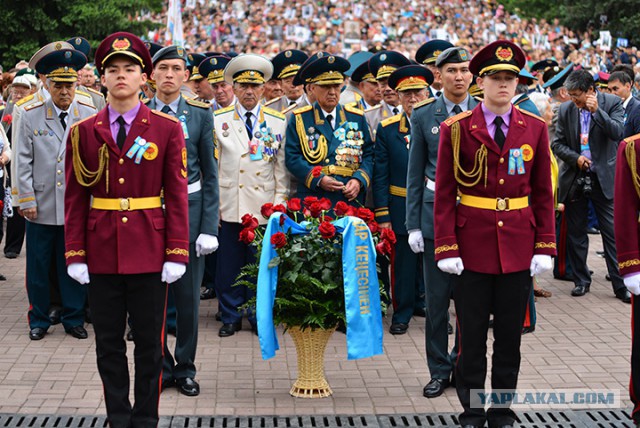 "Великий парад". Читатели зарубежных СМИ