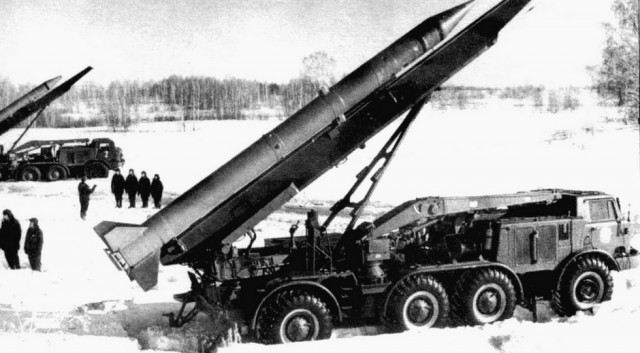 Легендарная 135-я: эволюция брянских ракетовозов БАЗ