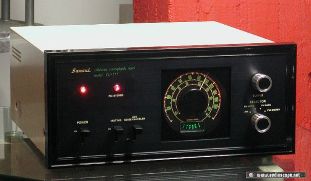 Неоновая Аудиофилия. FM -тюнеры. Что это и с чем едят