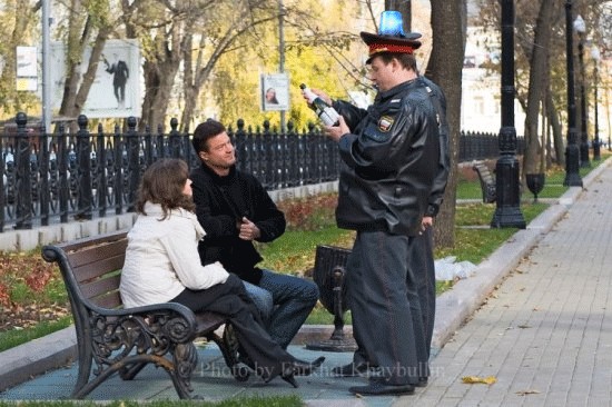 Фотожаба: И на сколько ж тебе штраф выписать?