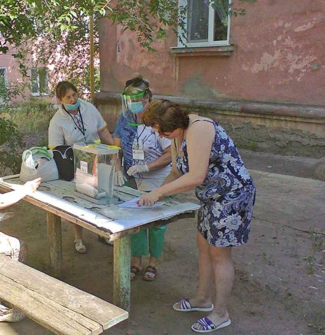 Что-то пошло не так? Памфилова предложила перенести выборы в Госдуму из-за школьников.
