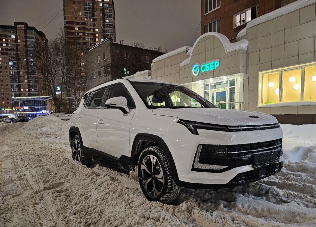 Китайские автомобили с пробегом в России дешевеют на фоне роста предложений