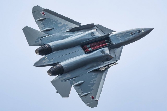 На фото пока еще Т-50-9