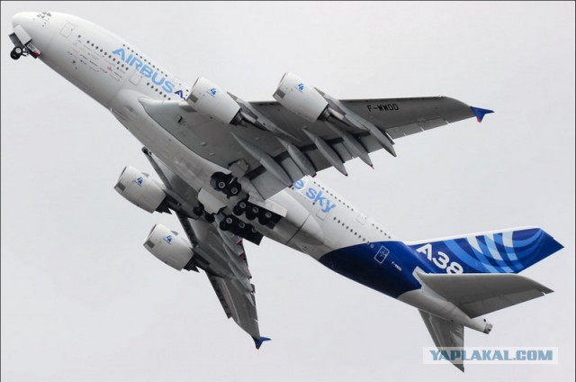 Супер Джамбо (А380).