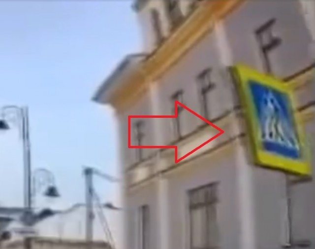 Клоун на встречке