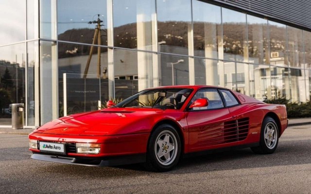 В России выставили на продажу культовую модель Ferrari