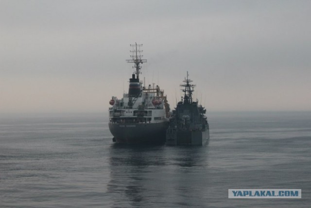 В Средиземное море отправили российский флот!