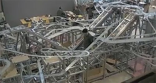Metropolis II: гонки моделей
