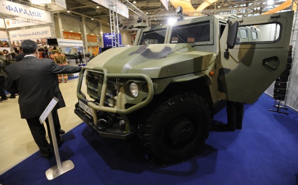 Скандал вокруг закупки военной техники для России