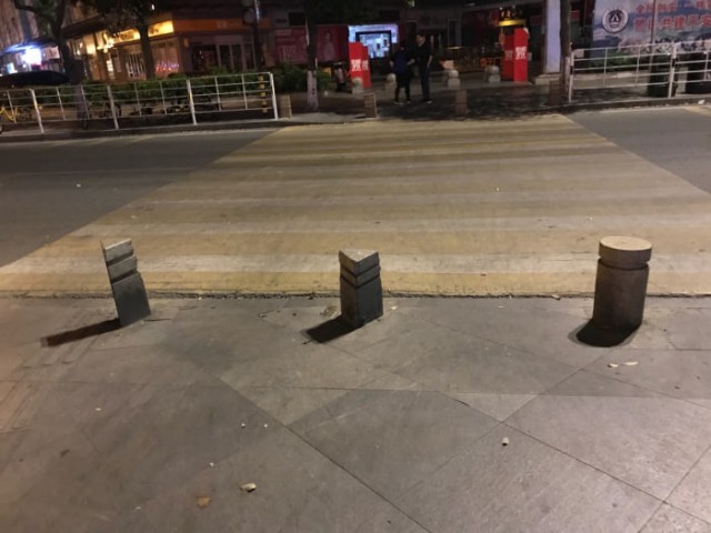 Картинки с подписями и без