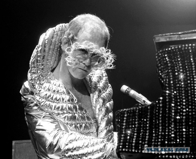 Вот такой вот Elton John!
