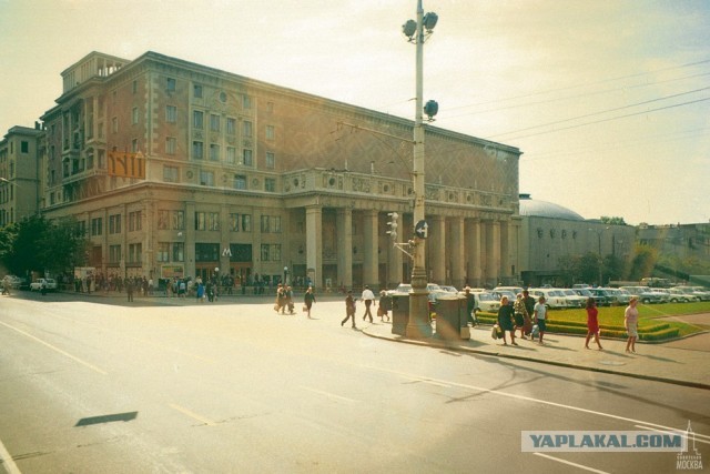 1960 год в витринах московских магазинов