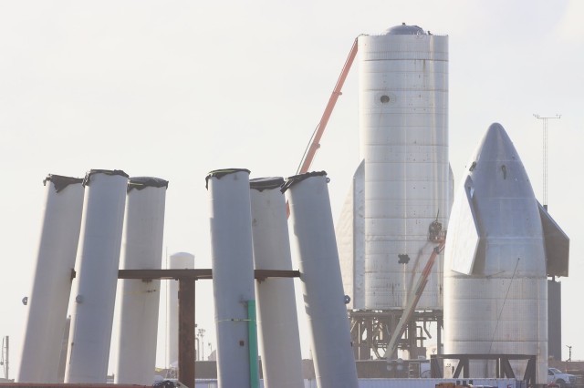 Прототип Starship SN8 приобретает более–менее законченный вид