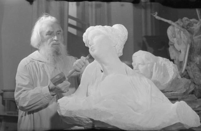 Фотографии из прошлого нашей страны - 38