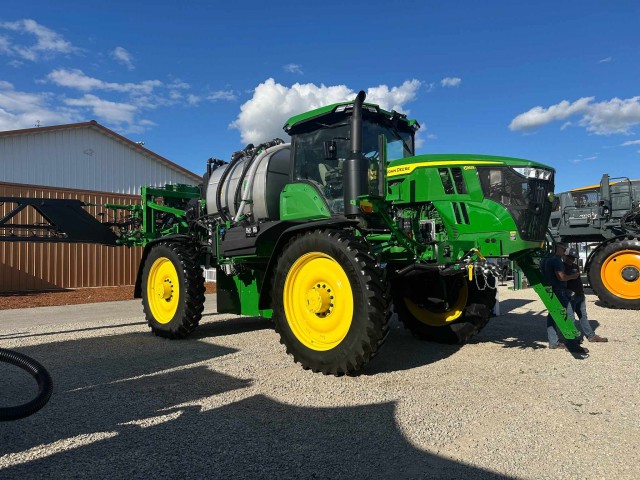 Экскурсия по миру сельхозмонстров. Farm Progress Show 2025