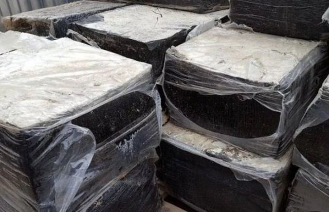 Чем на самом деле является гудрон и почему его грыз буквально каждый второй советский ребёнок