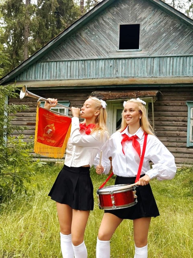 100 лет пионерии