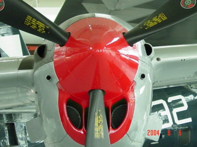 Многоцелевой истребитель P-38 «Lightning»