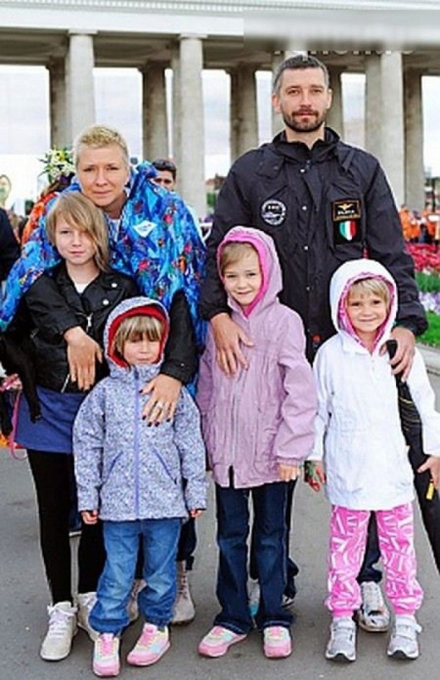Российские знаменитости, бросившие семью ради любовницы