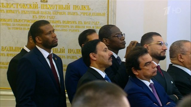 Гости съезжаются на инаугурацию президента Владимира Путина в Кремль