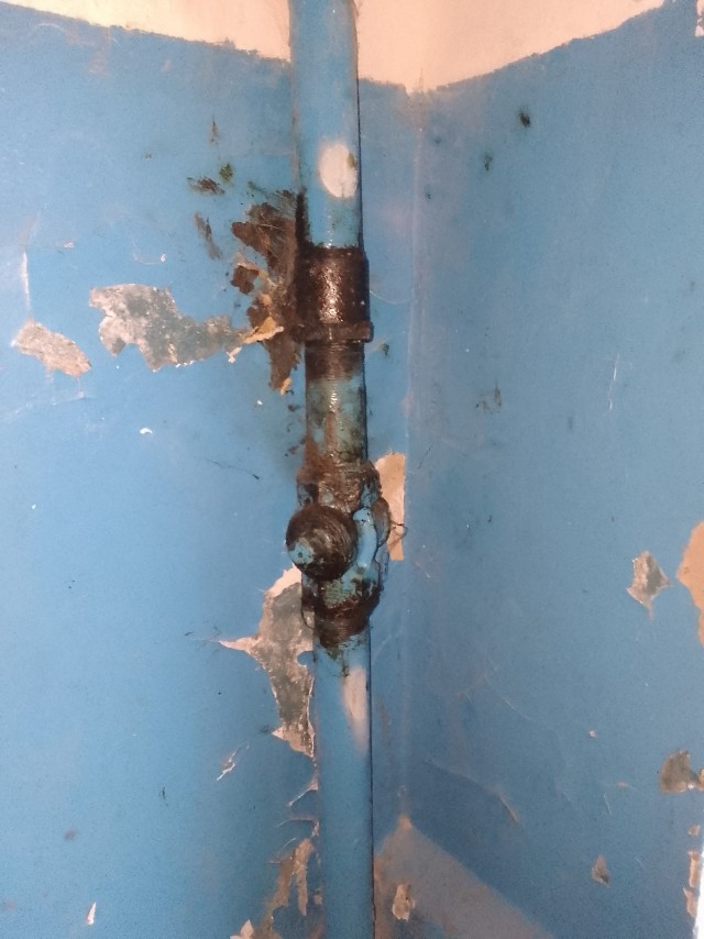 "Техобслуживание".