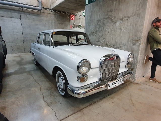 Умели же раньше делать автомобили с душой!.. или ClassicMadrid2020