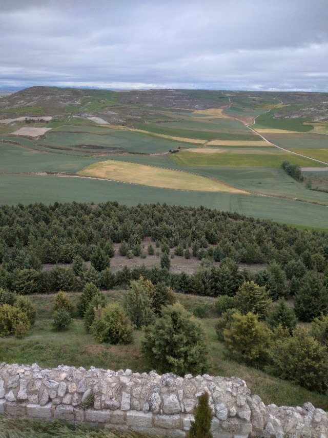 Замок Кастрохерис. Испания