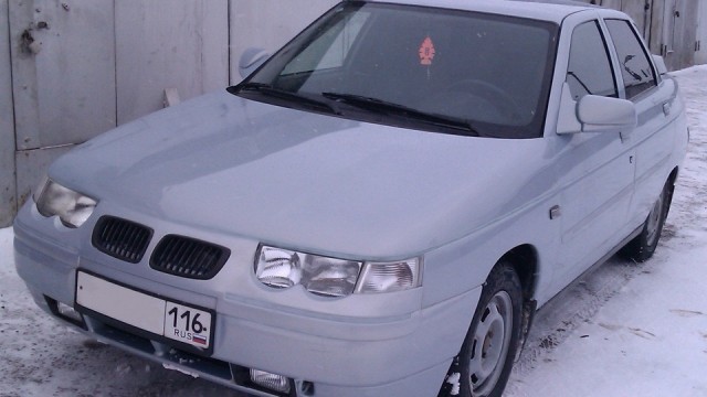 Бывший шеф-дизайнер BMW получил российское гражданство