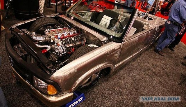 Sema Show 2008 (30 фото)