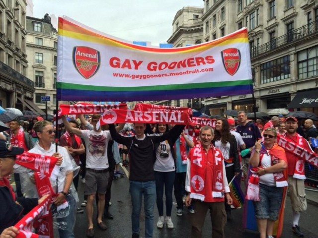 Российские фанаты пригрозили ЛГБТ-болельщикам из Англии расправой на ЧМ-2018