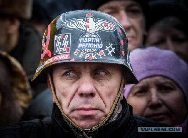 Украинец пошел под суд за репост советского герба в «Одноклассниках»
