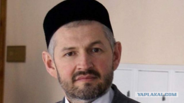​​Бывший первый заммуфтия Татарстана назвал хиджаб «намордником для женщин» и «смирительной рубашкой для похоти» мусульман