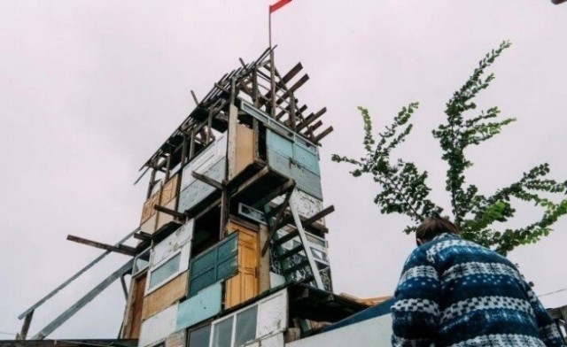 И всё же он резиновый... Тема о жизни в России