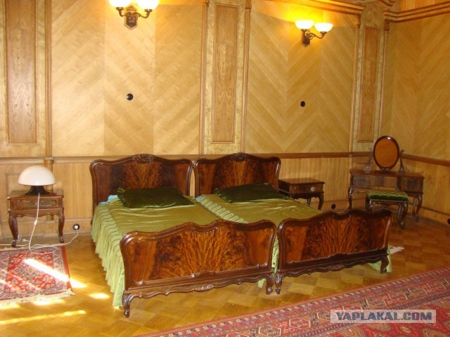 Один апрельский 2010г день в Абхазии