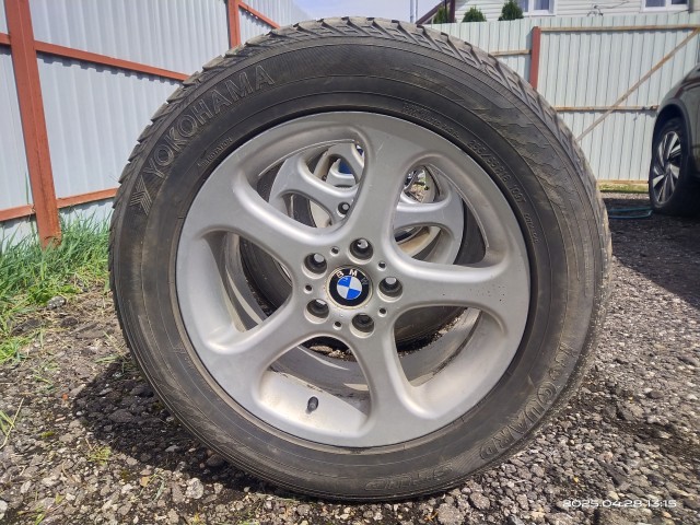 Продам колёса на bmw e53