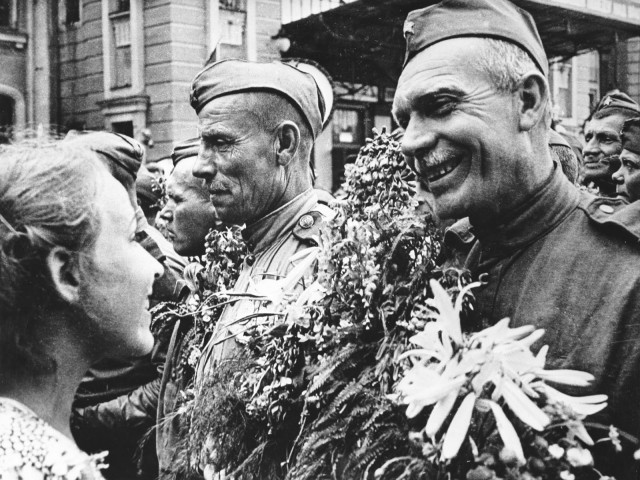 Вернувшиеся с Победой!
