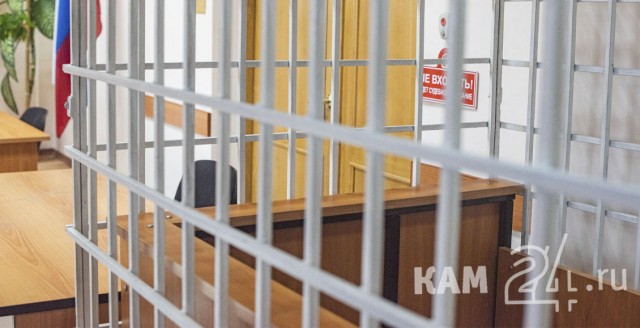 Мигранты на Камчатке избили битой мужчину, после чего он скончался