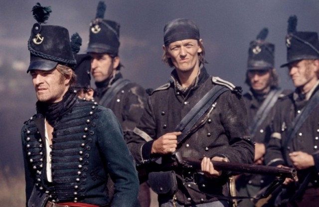 Хоронили мужа - порвали три баяна...