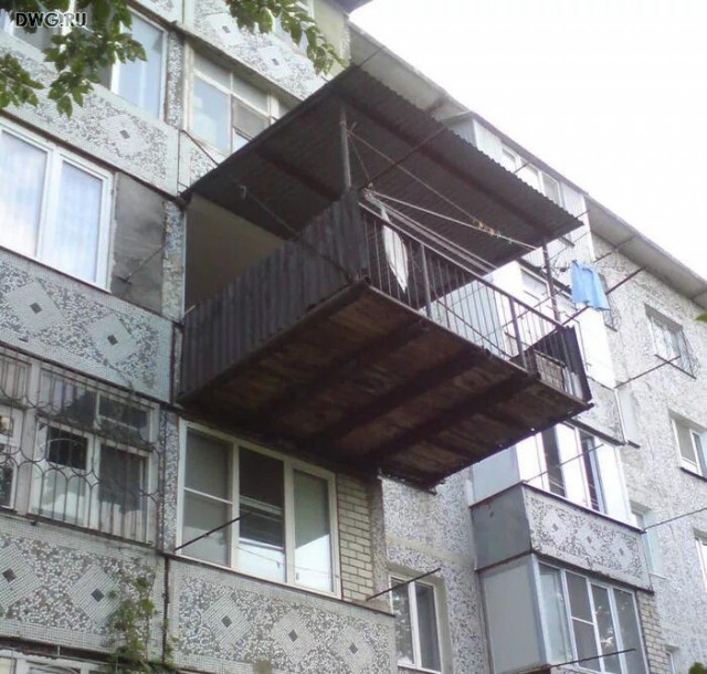 Указ подписан — ждите «гостей»: с мая 2025 года штраф 50 000 рублей для собственников квартир с балконом