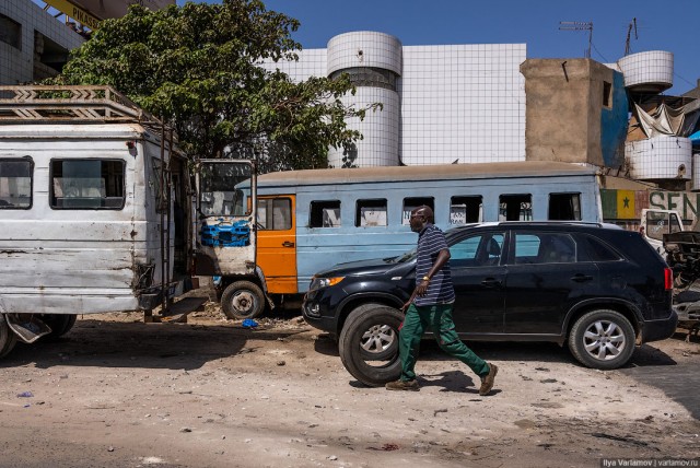 Дакар, Сенегал: "неправильный" мусульманский город