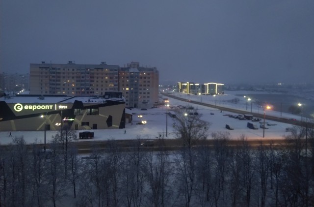 Давно вроде не было... А что у вас за окном