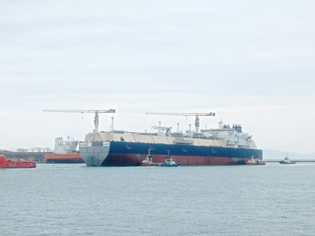 Крупнейший производитель контейнеров для перевозки газа уйдет из России