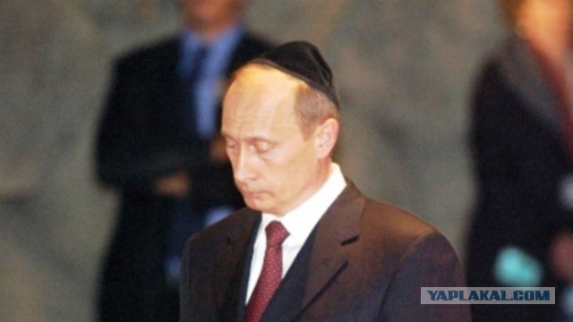 Сотни дагестанцев собрались у аэропорта в Каспийске — там должен приземлиться рейс из Израиля