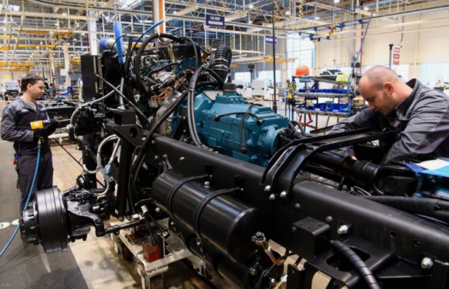 На бывшем заводе Volvo Trucks в Калуге собрали первую партию грузовиков «Урал»