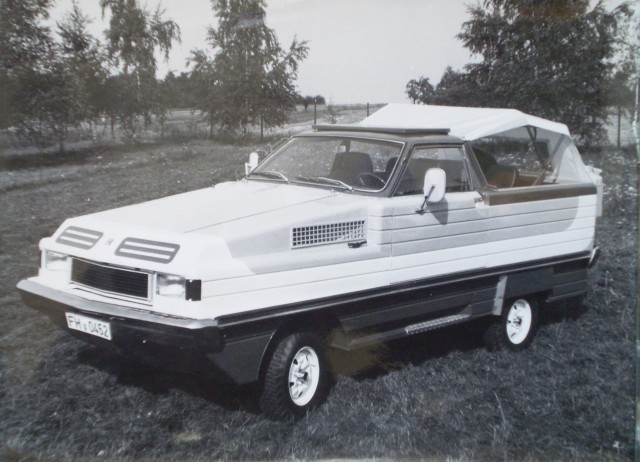 Игра на ЯПе: Угадай АВТО-7