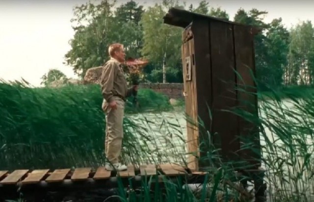 Идущий по снегу