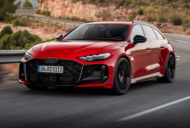 Фото новой Audi RS5 появились в сети