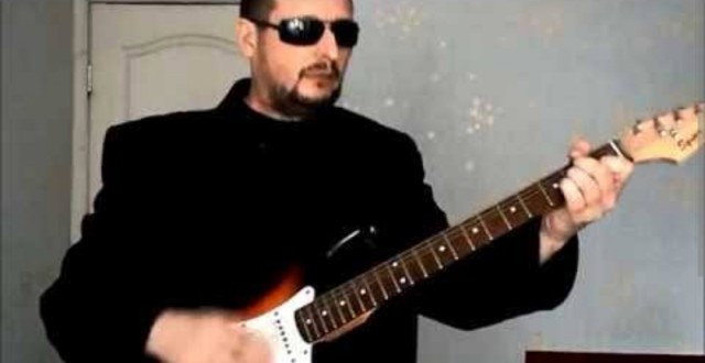 Кто-нибудь знает что они делают?