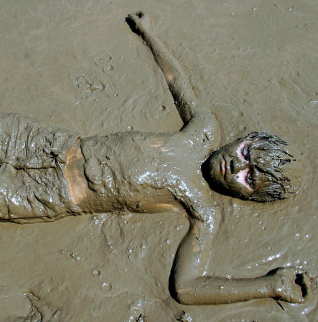 Лезь в грязь - будешь князь