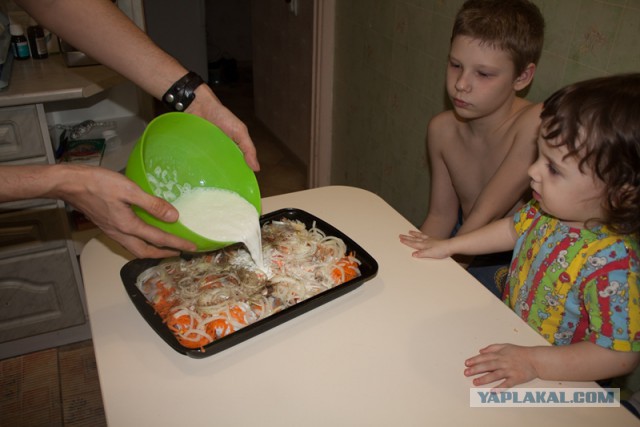 Минтай запеченный в духовке
